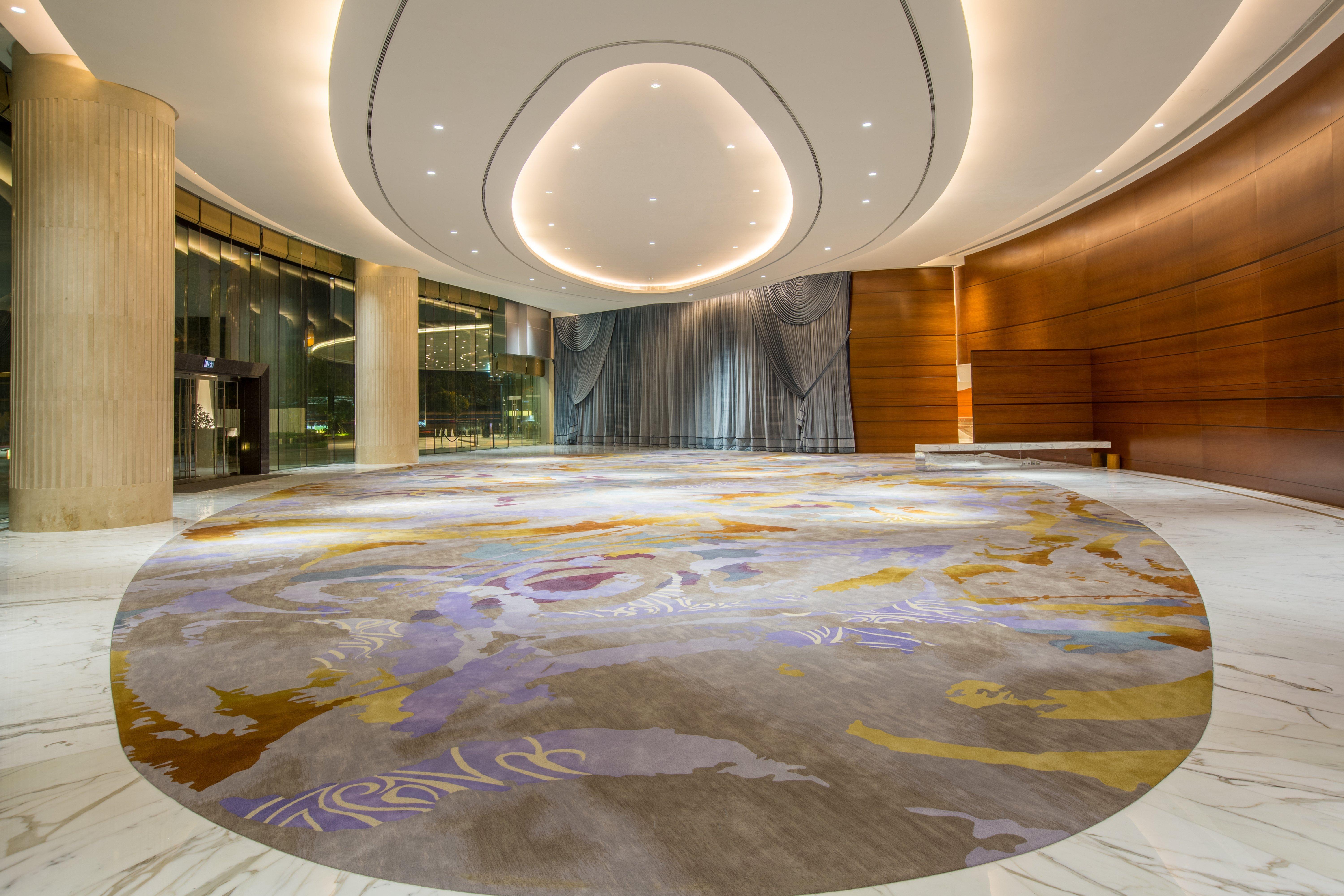 Crowne Plaza Macau By Ihg Hotel Ngoại thất bức ảnh The lobby of the hotel