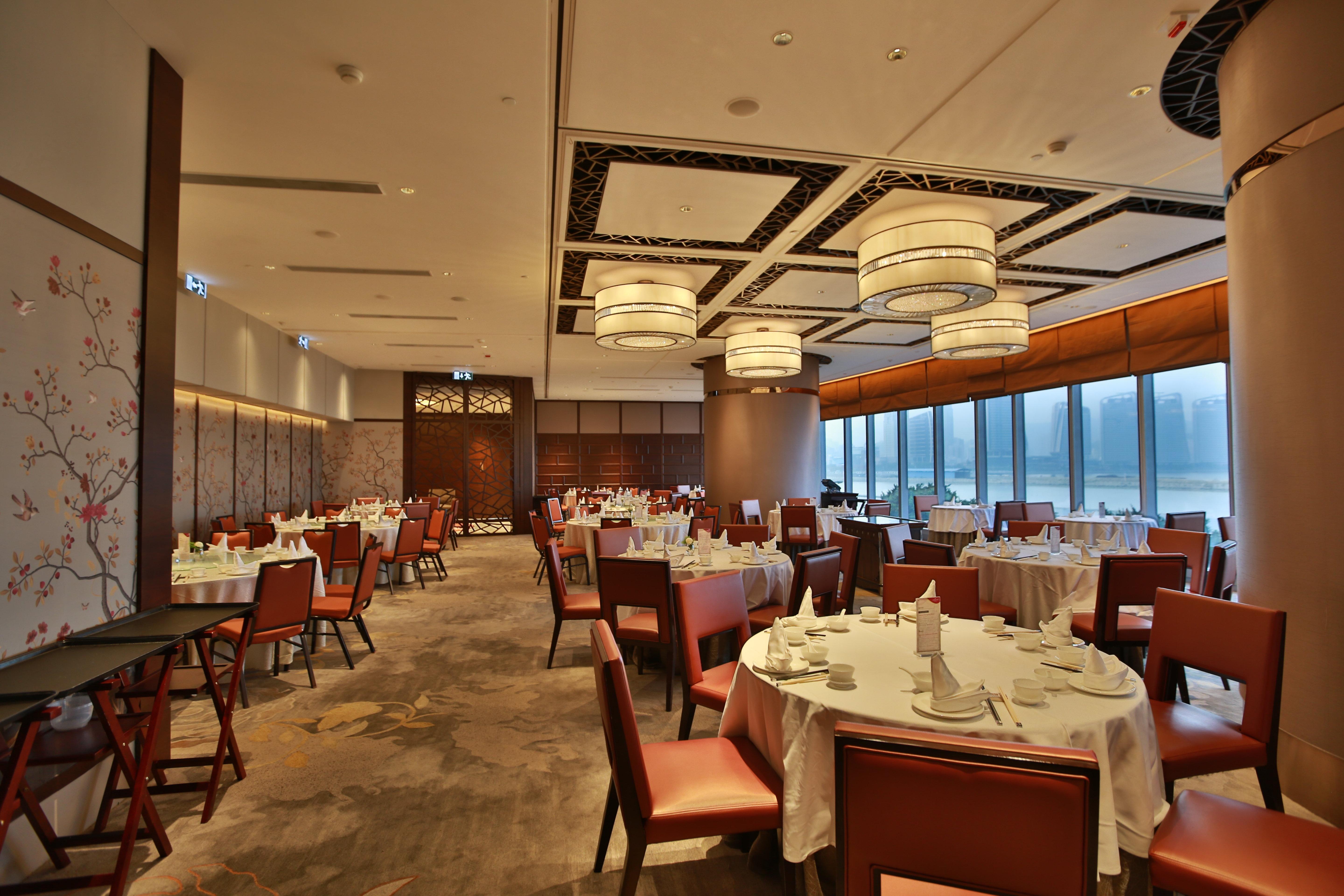 Crowne Plaza Macau By Ihg Hotel Ngoại thất bức ảnh Interior of the restaurant