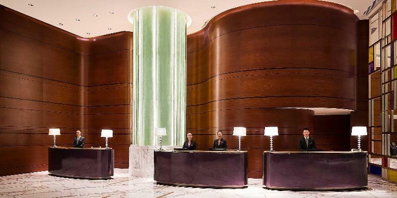 Crowne Plaza Macau By Ihg Hotel Ngoại thất bức ảnh The lobby of the Ritz-Carlton, Osaka